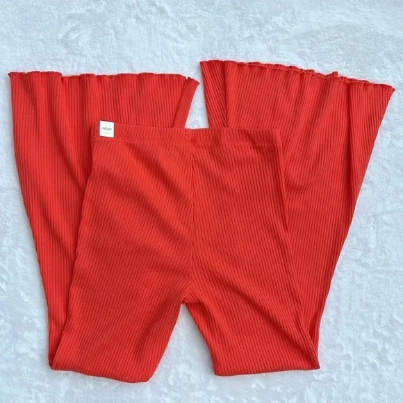 Aerie Ribbed Pull On Flares Size Small NEW - Picture 4 of 5